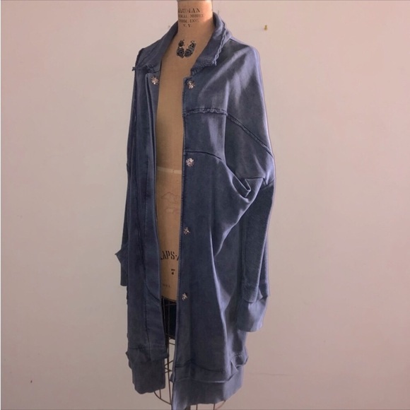 Free People] Blue Acid dyed Oversize Sweatshirt Maxi Jacket. - Picture 4 of 14